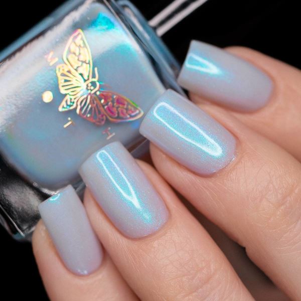 Унесенные призраками в коллекции лаков от Moth