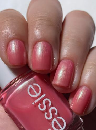 Весенняя коллекция Essie Blushin&rsquo; & Crushin&rsquo; Spring 2024