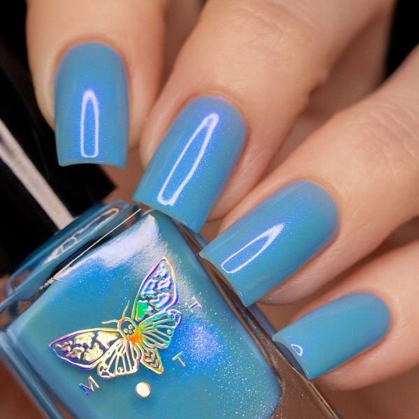 Унесенные призраками в коллекции лаков от Moth