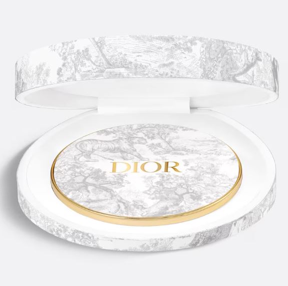 Зимние лимитированные коллекции макияжа от Dior и Clarins