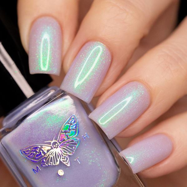 Унесенные призраками в коллекции лаков от Moth