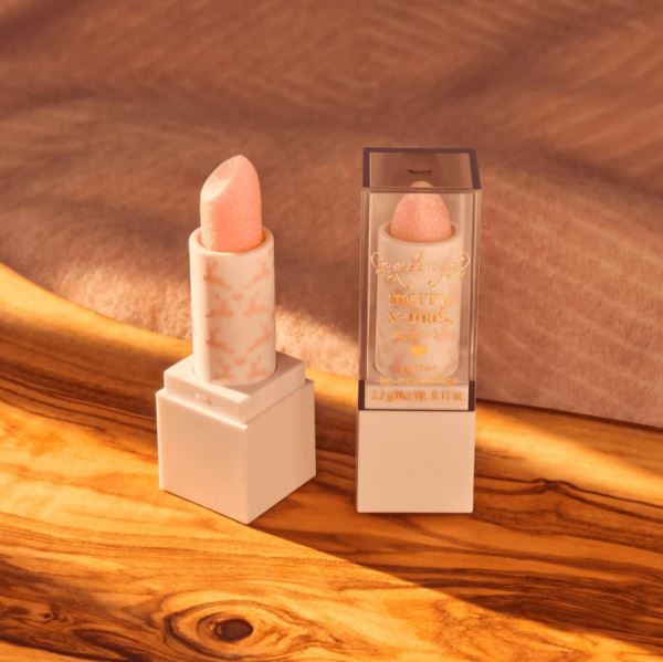 Essence Cosmetics Merry Xmas My Deer Holiday Сollection 2023