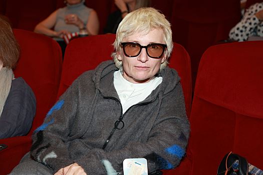 49-летняя певица Диана Арбенина посетила онколога из-за проблем со здоровьем