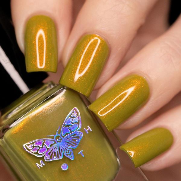 Унесенные призраками в коллекции лаков от Moth