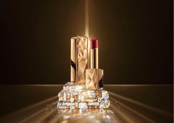 Летние коллекции от Cl&eacute; de Peau Beaute, Jill Stuart и Suqqu
